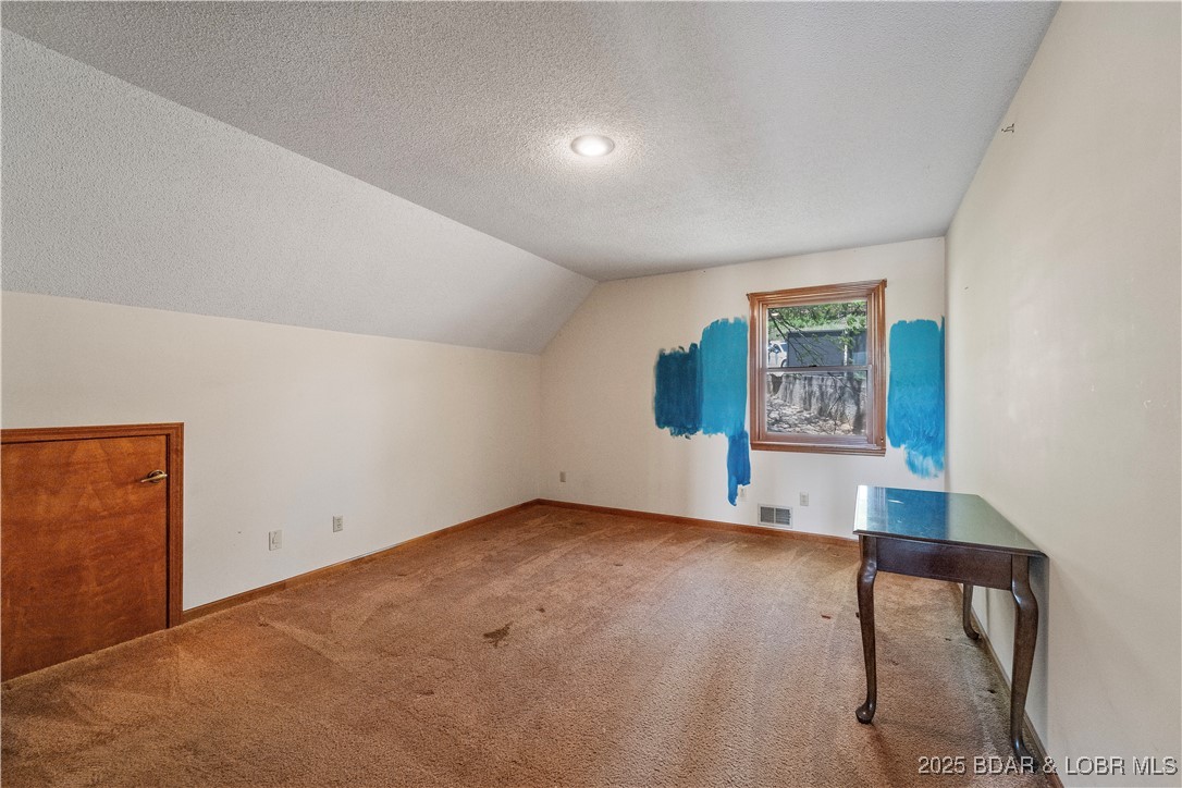 32995 Green Hills Road