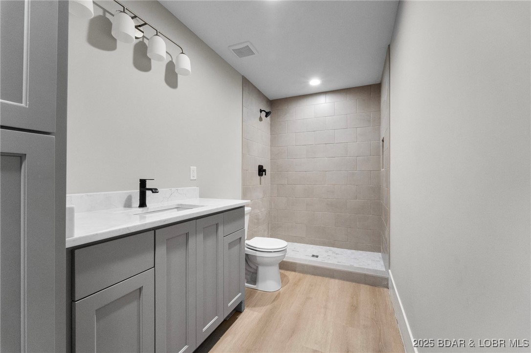 578 Via Del Lago Drive