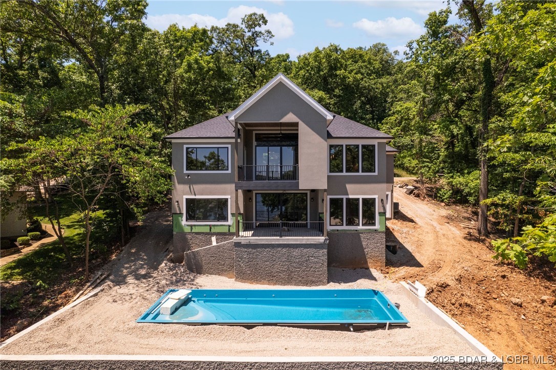 578 Via Del Lago Drive