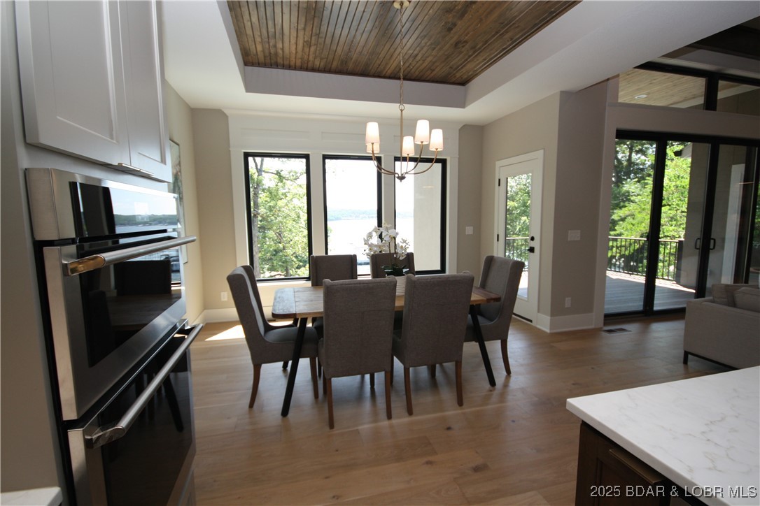 578 Via Del Lago Drive