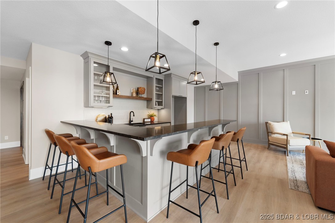 578 Via Del Lago Drive