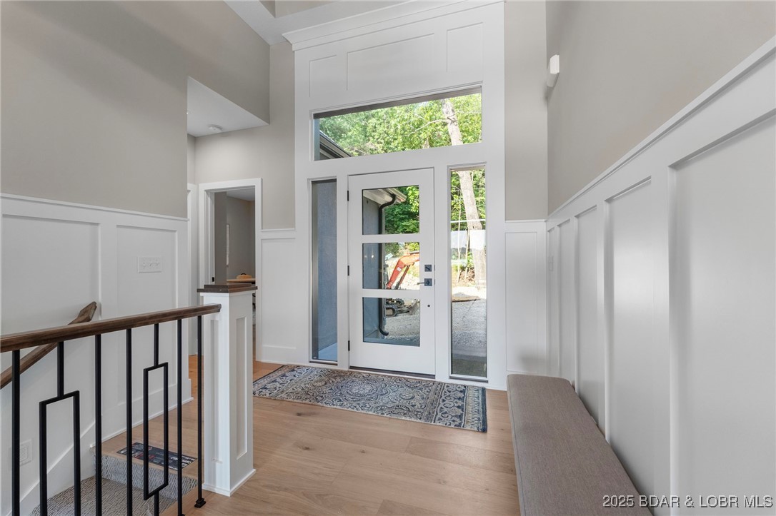 578 Via Del Lago Drive