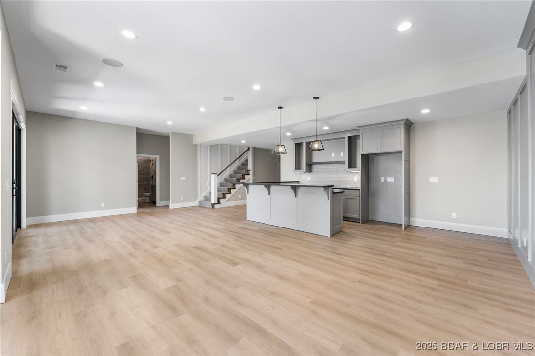 578 Via Del Lago Drive