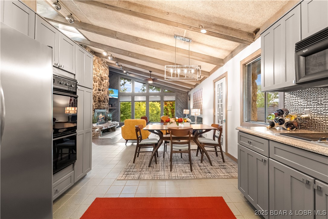 134 Twin Oaks Drive