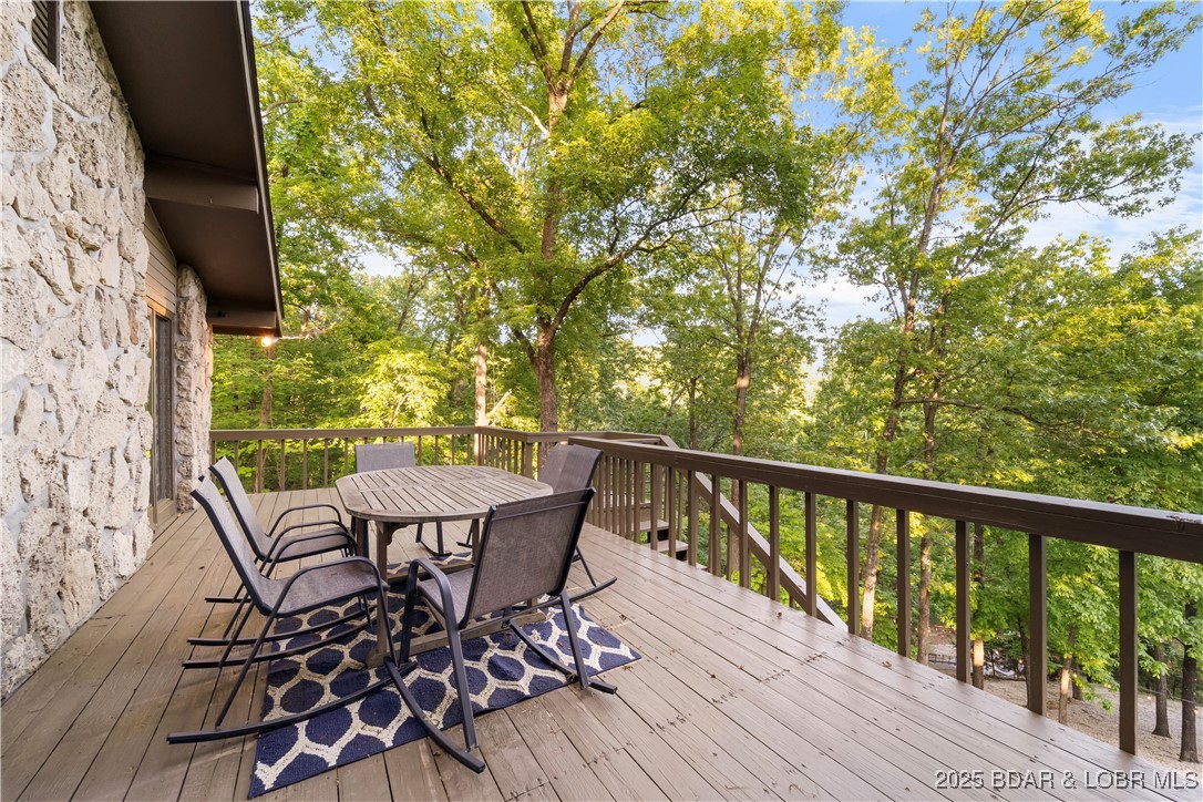 134 Twin Oaks Drive