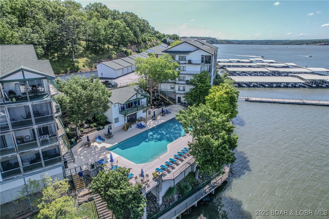 906 E. Harbour Towne Drive 906 E