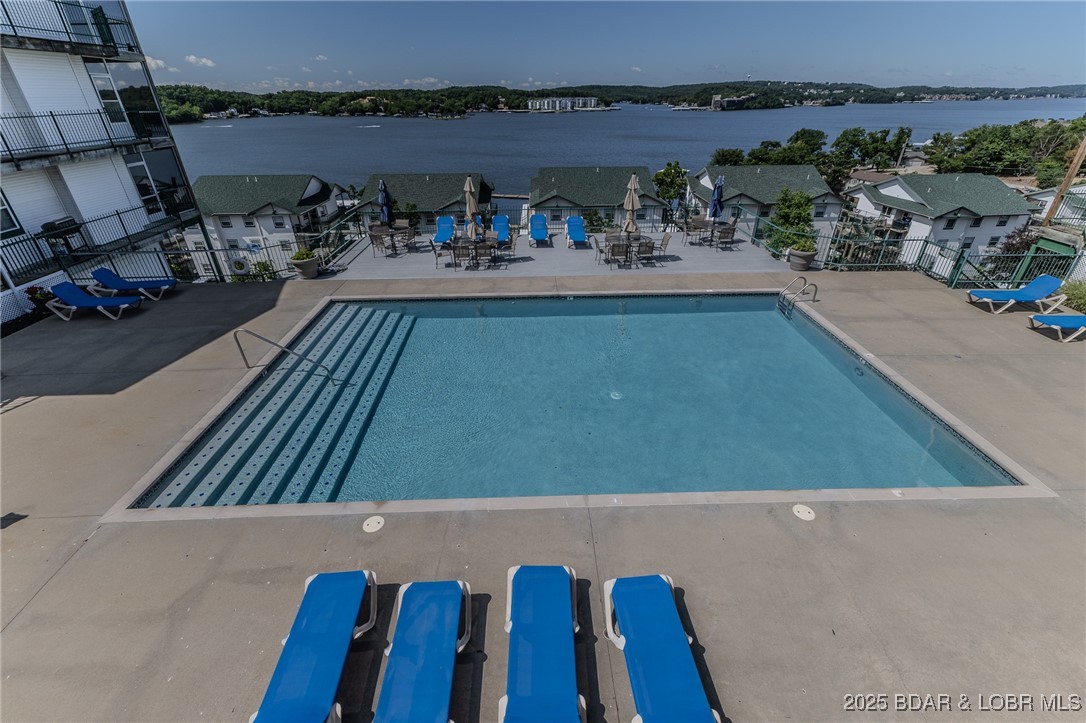 906 E. Harbour Towne Drive 906 E