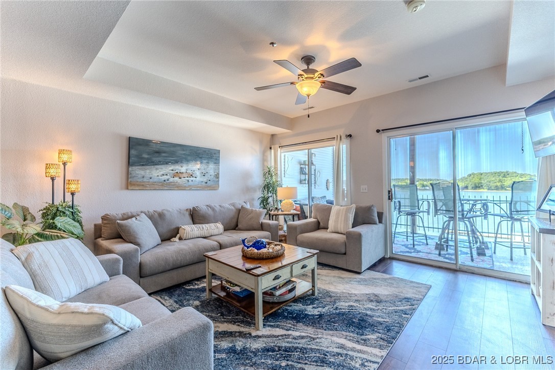 906 E. Harbour Towne Drive 906 E