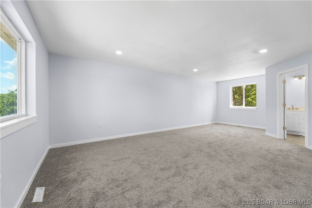 40 Walnut Court