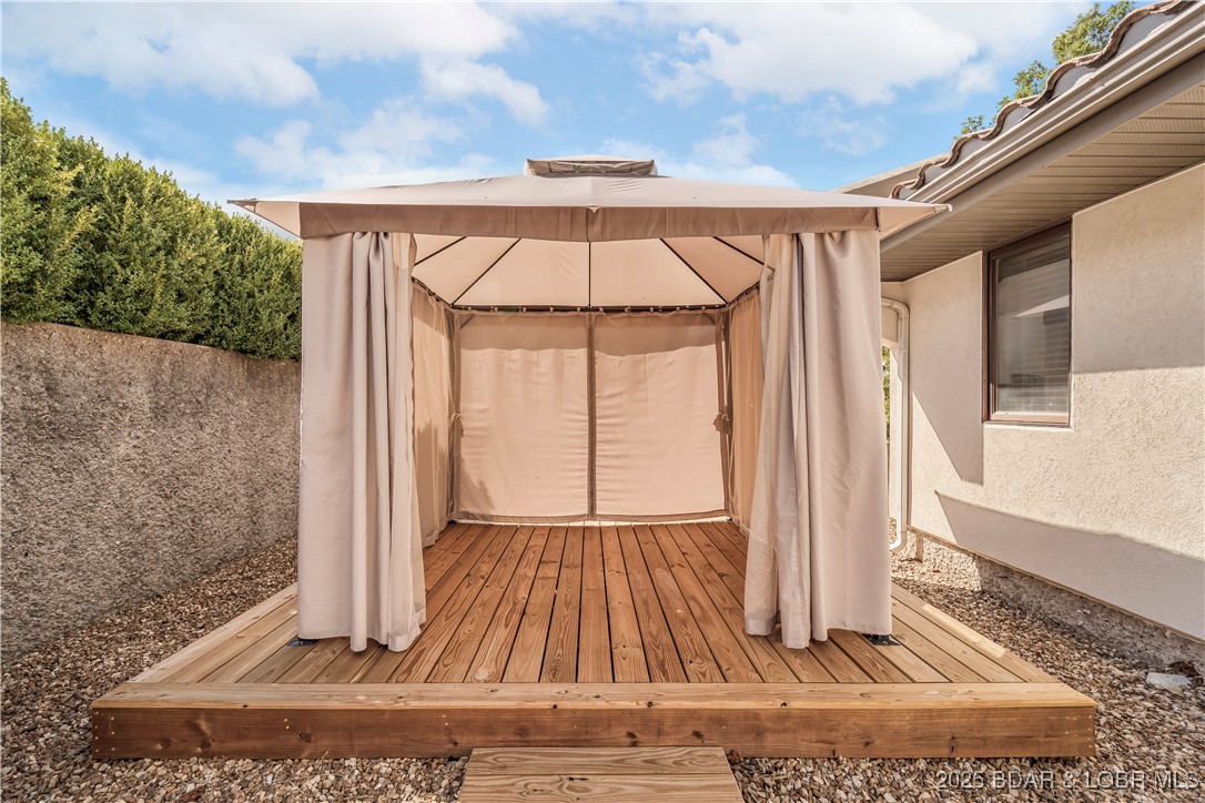 31 Costa Del Sol Drive 225