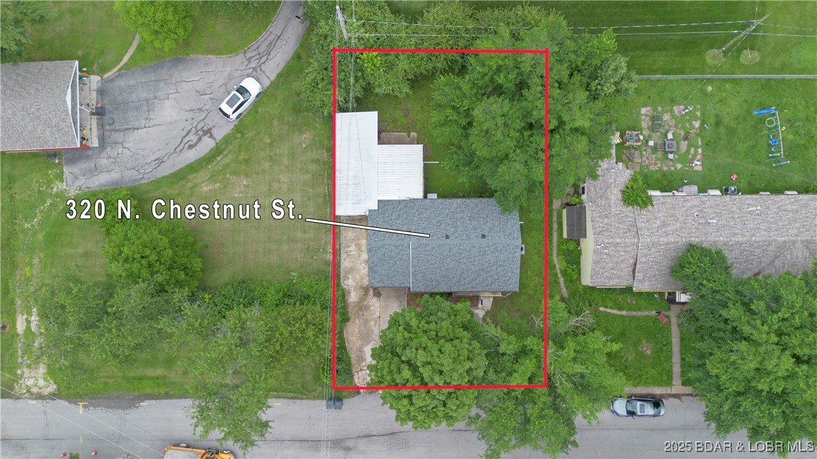 320 N. Chestnut Street
