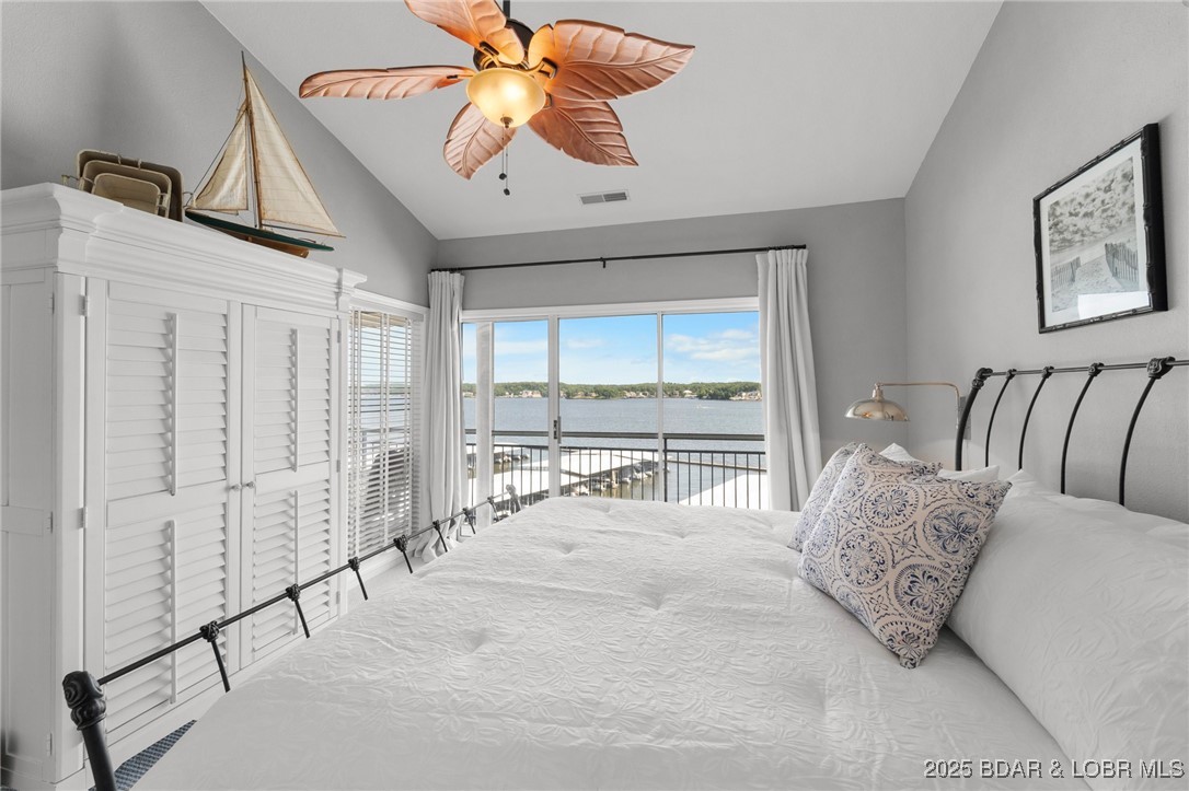 310 Palisades Condo Dr.es Drive 4A
