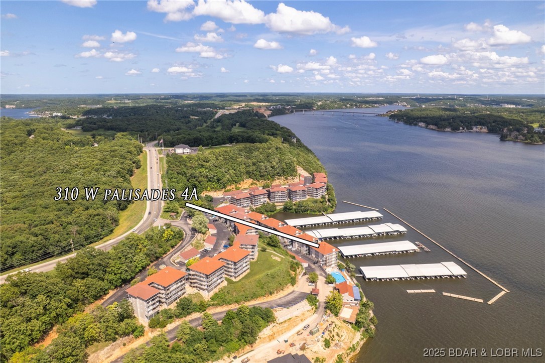 310 Palisades Condo Dr.es Drive 4A