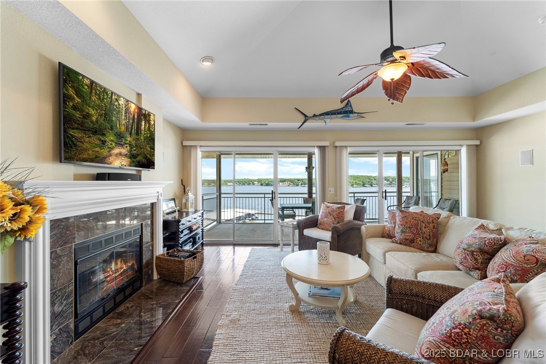 310 Palisades Condo Dr.es Drive 4A