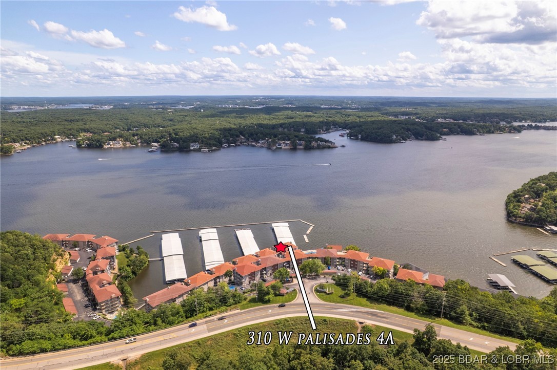310 Palisades Condo Dr.es Drive 4A