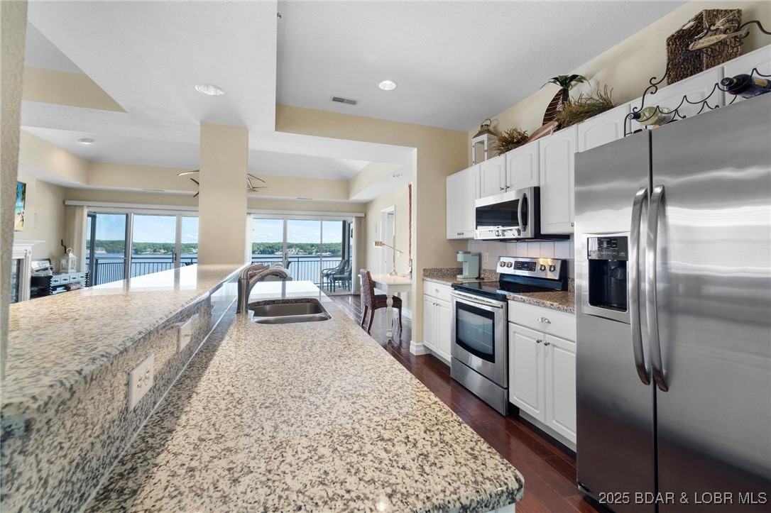 310 Palisades Condo Dr.es Drive 4A