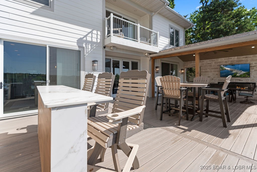 584 Black Hawk Drive