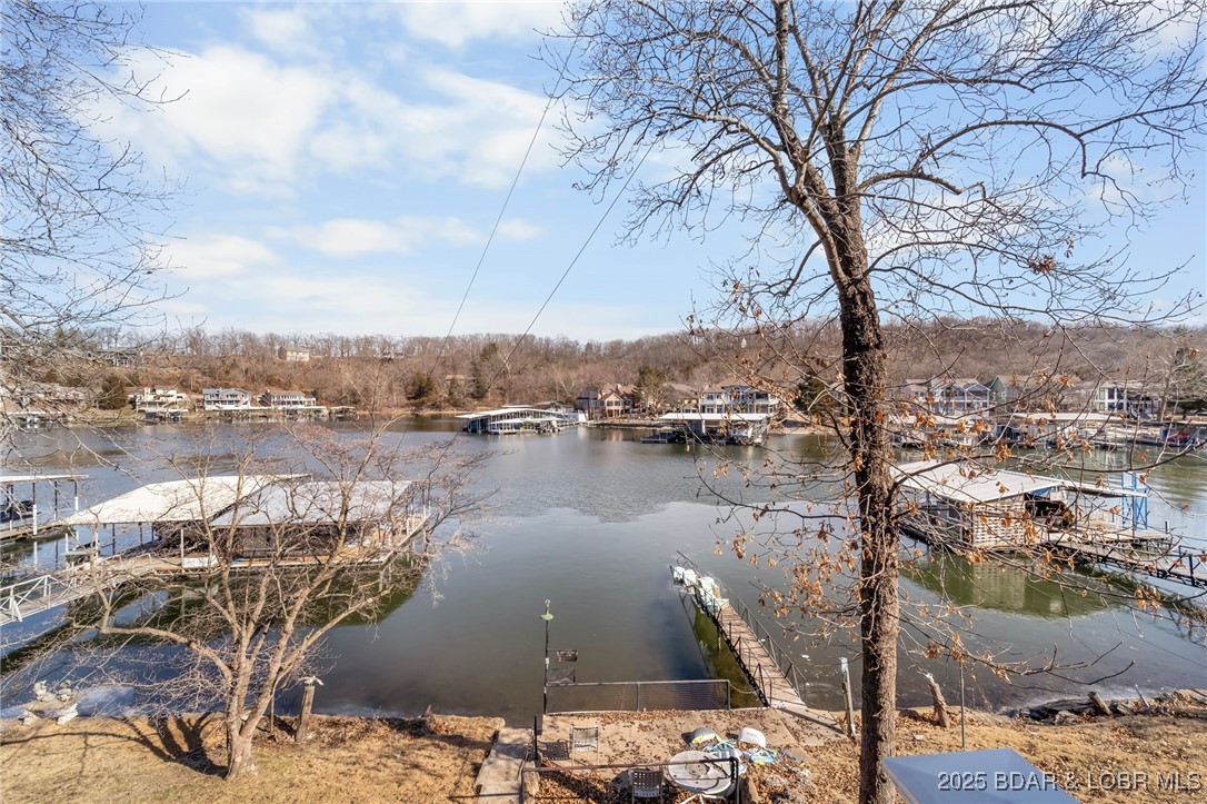 740 Twin Valley Loop