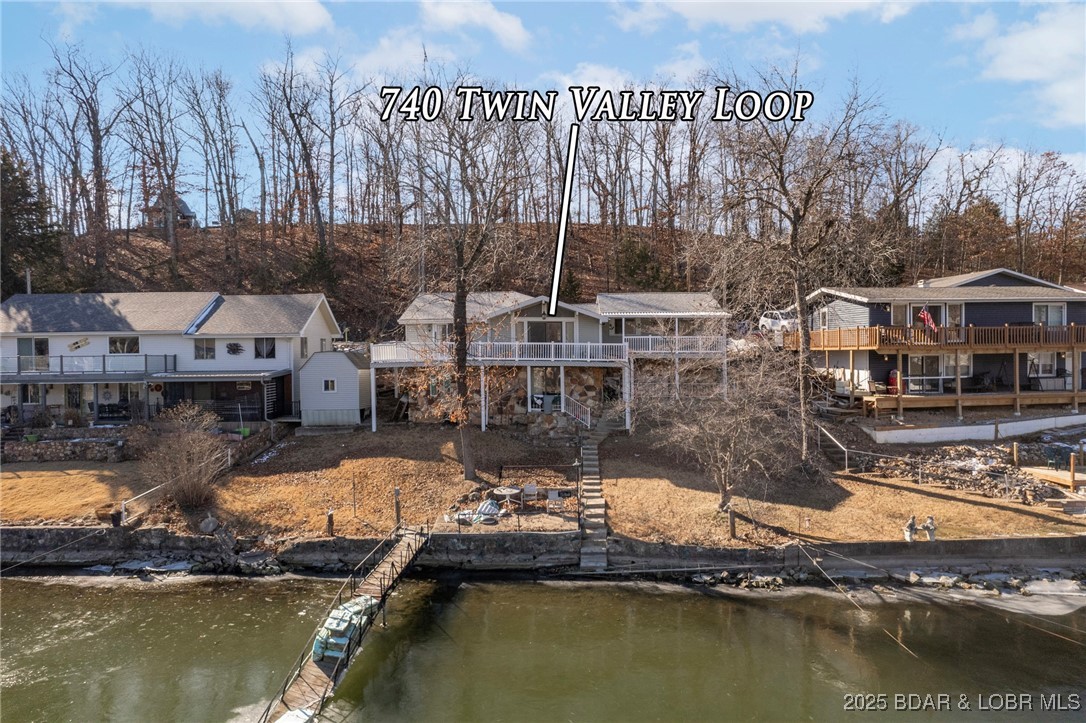 740 Twin Valley Loop