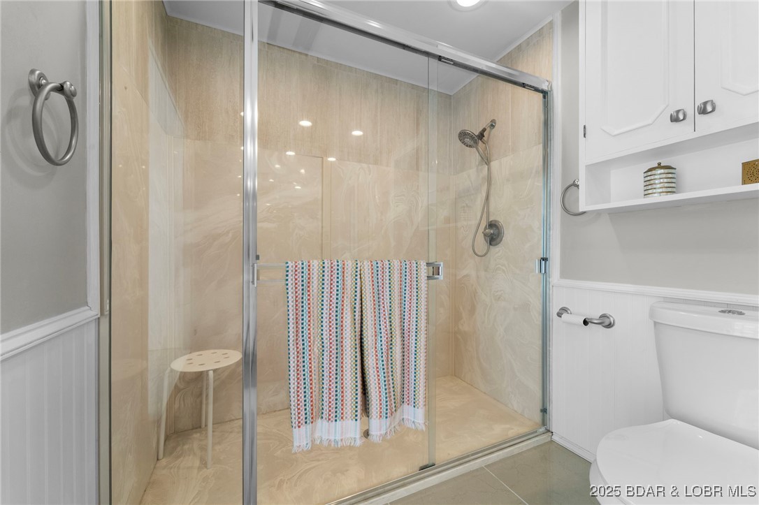 405 N. Grand Avenue