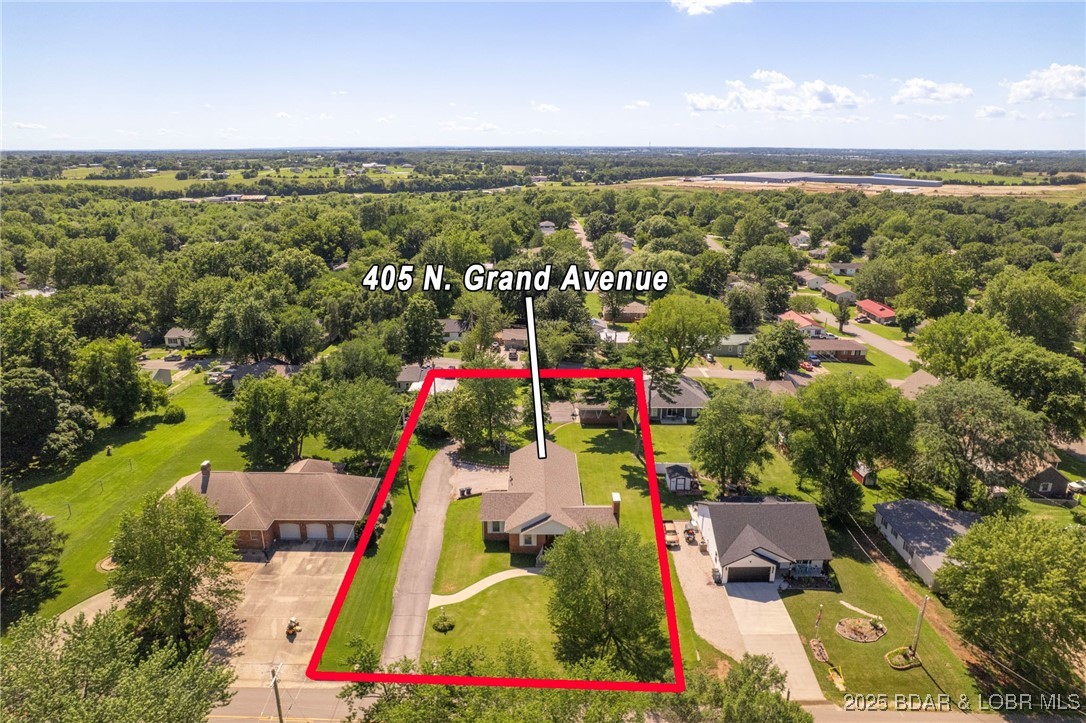 405 N. Grand Avenue