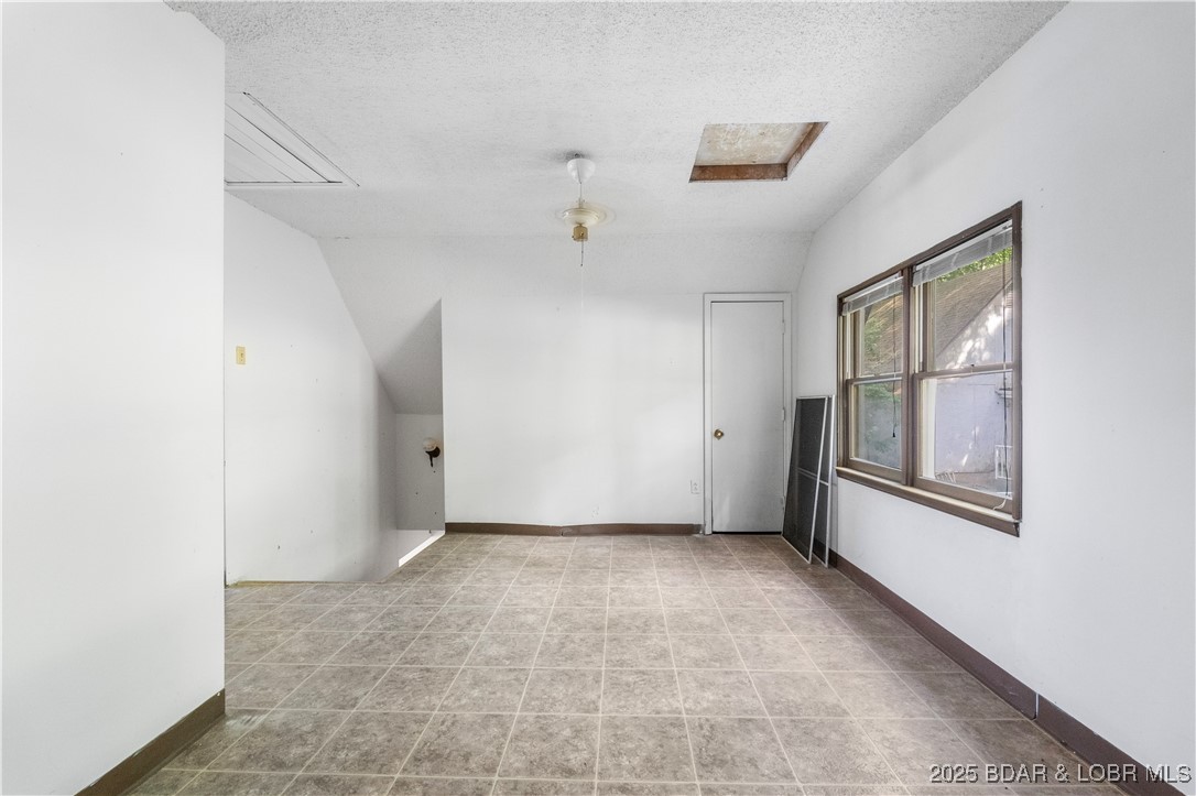15617 Santa Fe Trail