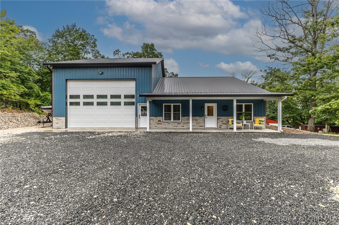 305 Highlands Drive