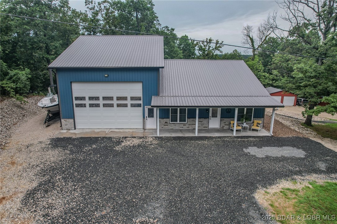 305 Highlands Drive