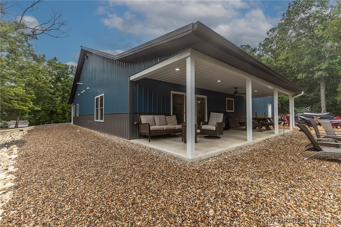 305 Highlands Drive