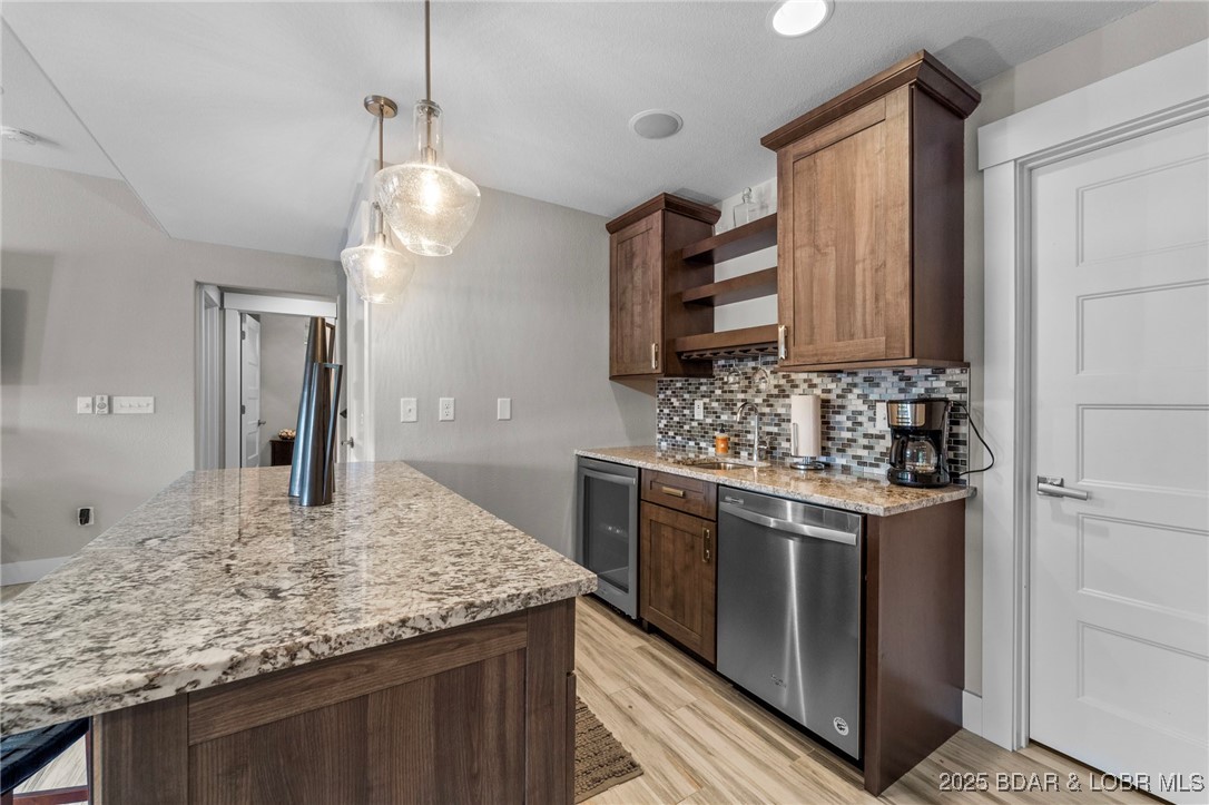 171 Sailaway Bay Drive