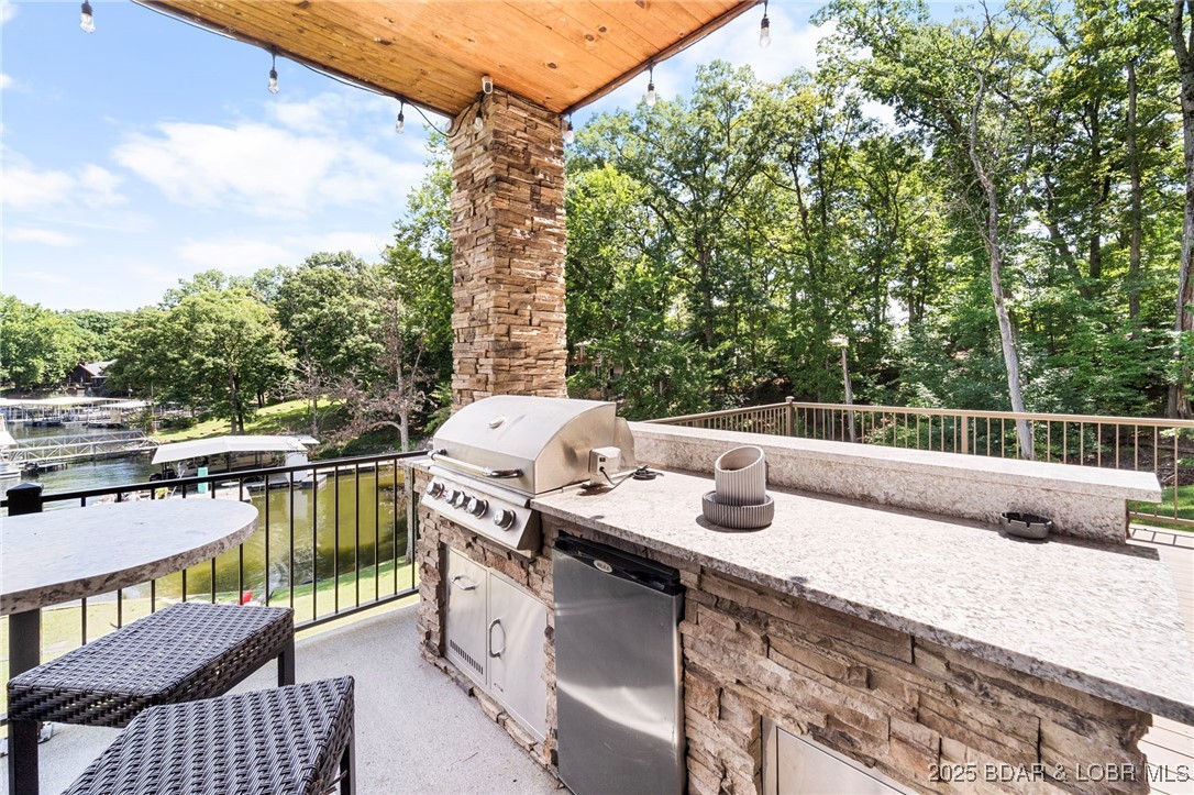 171 Sailaway Bay Drive