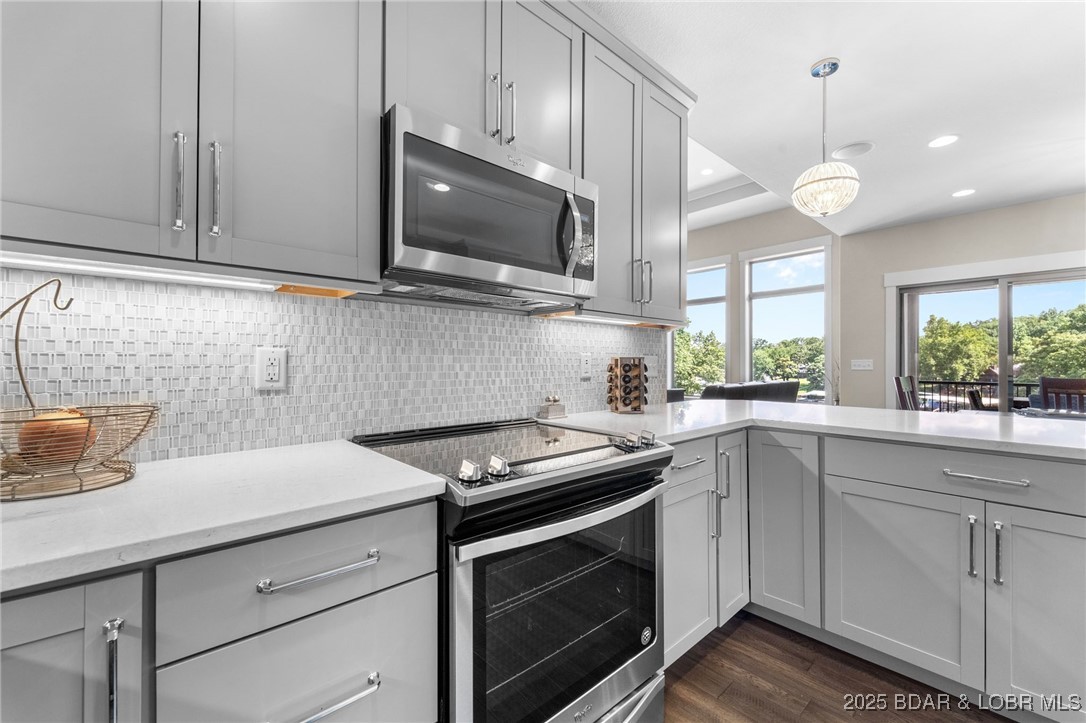 171 Sailaway Bay Drive