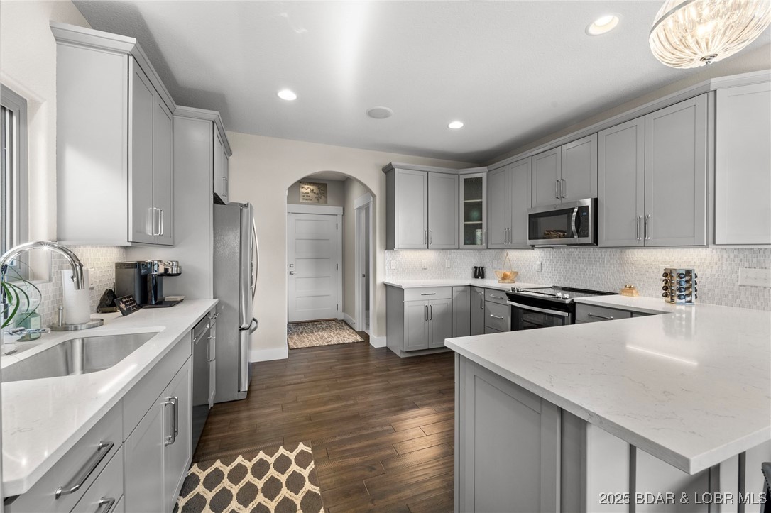 171 Sailaway Bay Drive