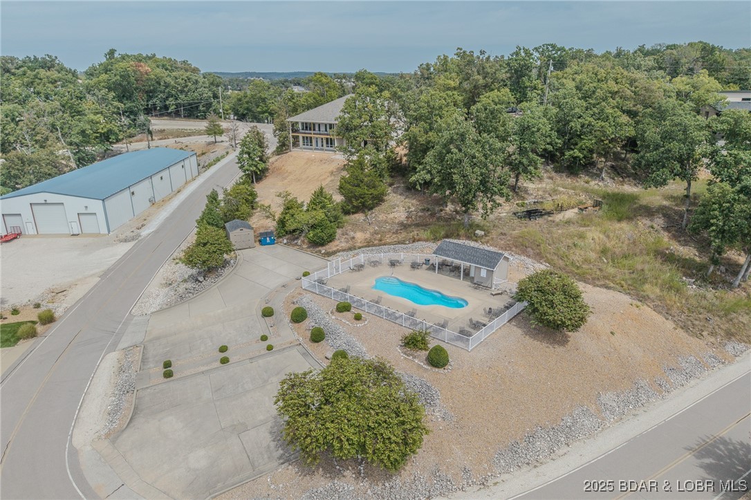 422 Outer Drive