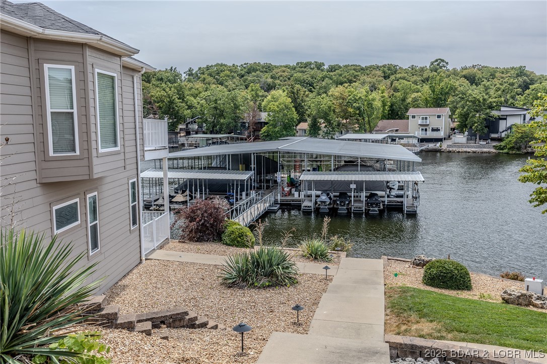 422 Outer Drive