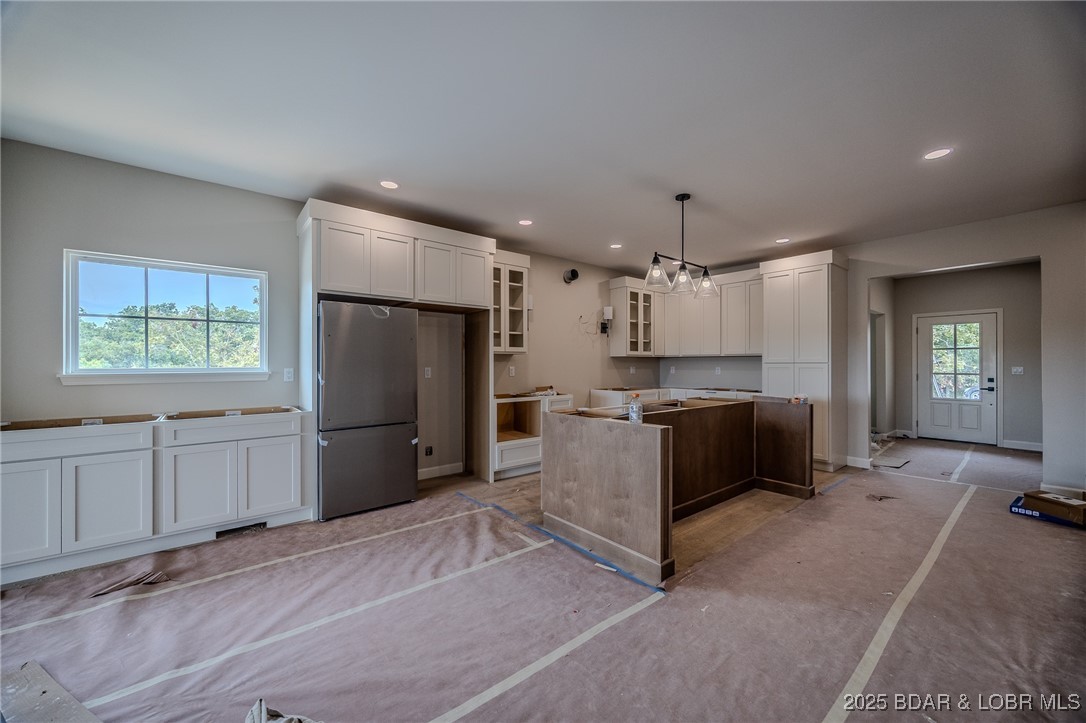 422 Outer Drive