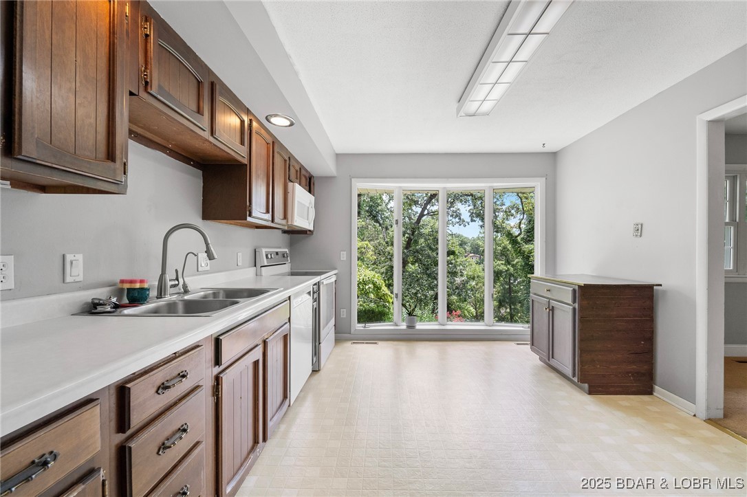 250 Oak Ridge Drive
