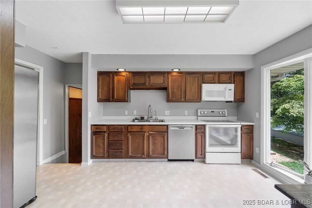 250 Oak Ridge Drive