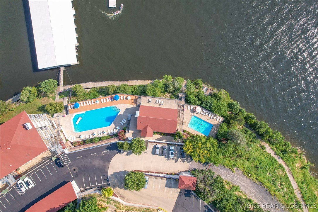 202E Palisades Condo Drive 4B