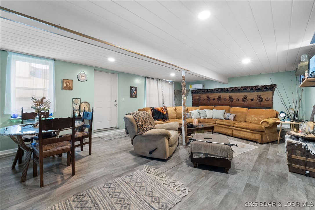 5180 Parkway