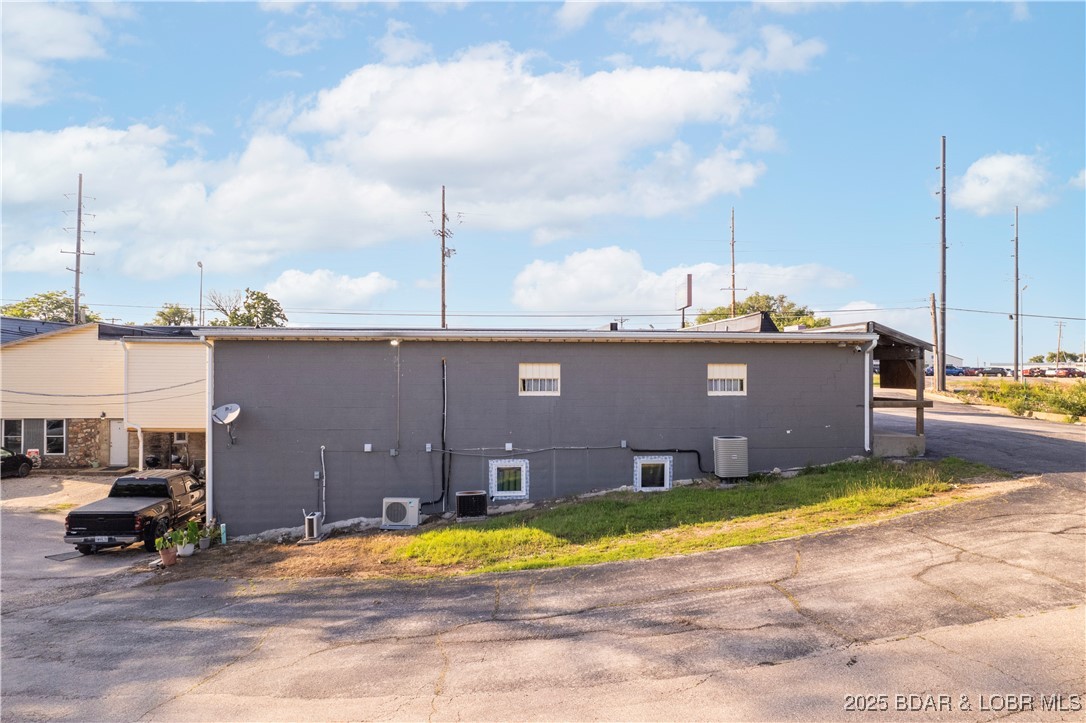 5180 Parkway