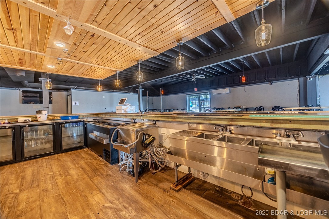 5180 Parkway