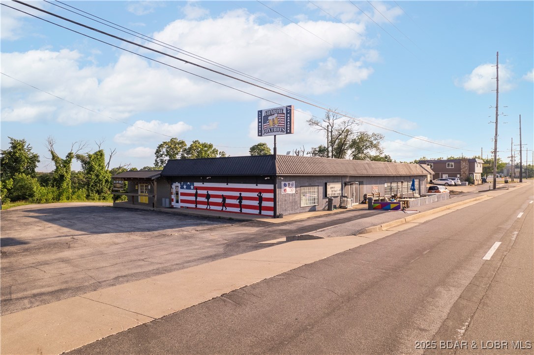5180 Parkway