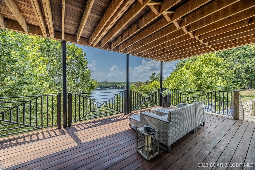 903 Dogwood Road
