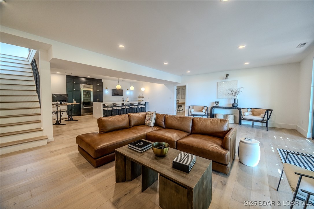 903 Dogwood Road
