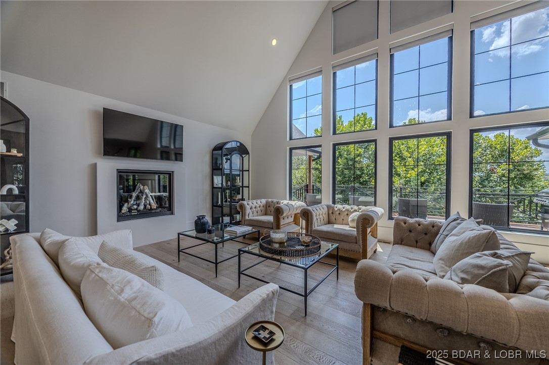 903 Dogwood Road