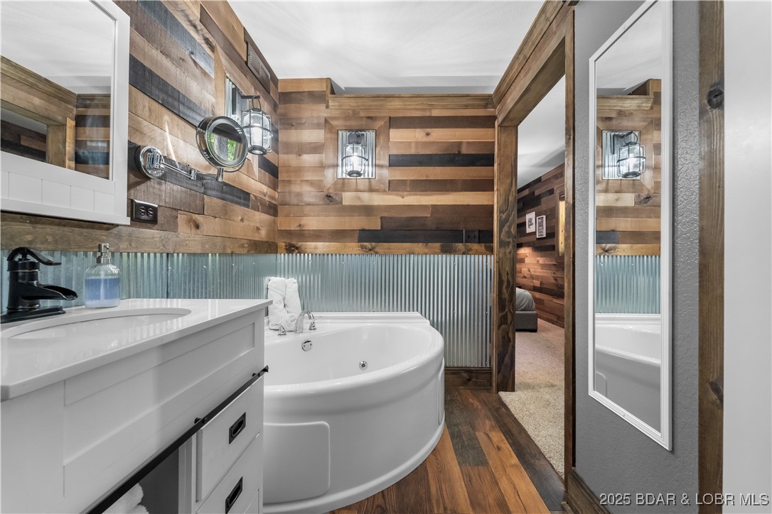 1279 Greenwood Circle