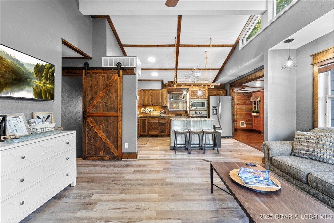 1279 Greenwood Circle