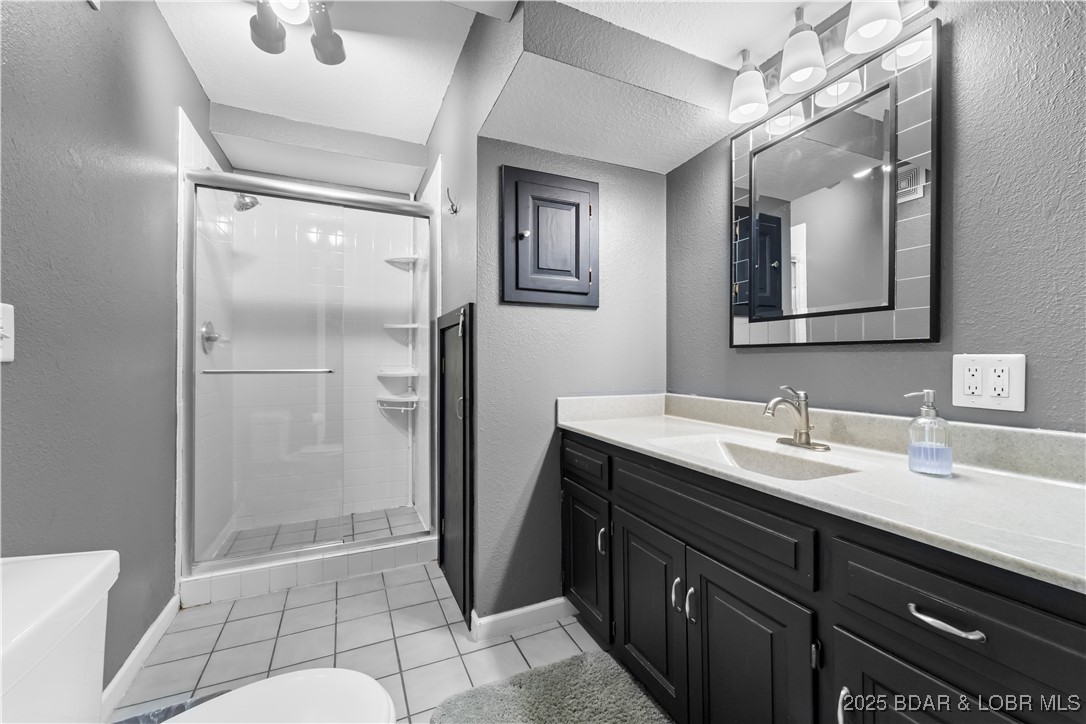 1279 Greenwood Circle