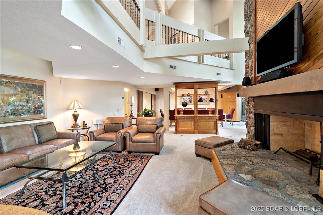 285, 326, 344, 360, & 394 TreeWood Drive